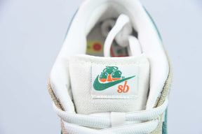 Nike SB Dunk Low - Jarritos