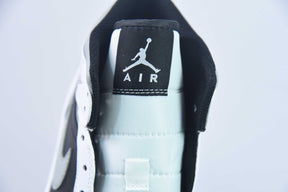 Air Jordan 1 Mid - White Shadow