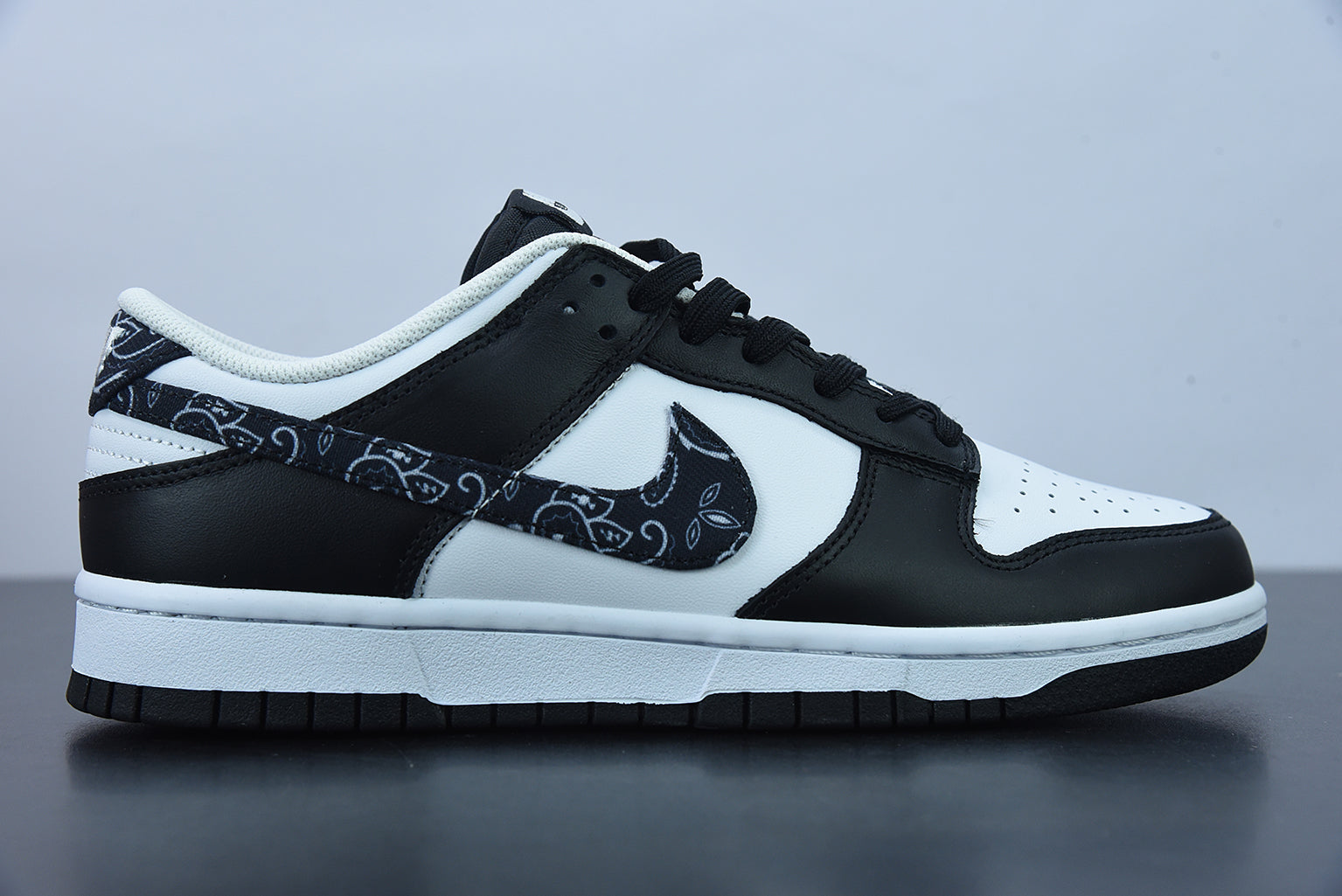 Nike Dunk Low Essential - Paisley Pack Black (W)